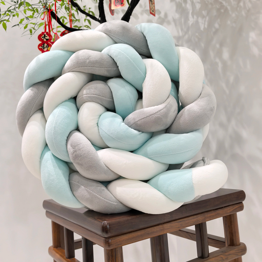 Tresse de lit 3m blanc gris menthe sur banc bois